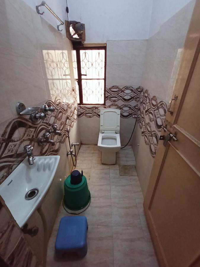 Hotel Aakash Ganga Varanasi Bagian luar foto